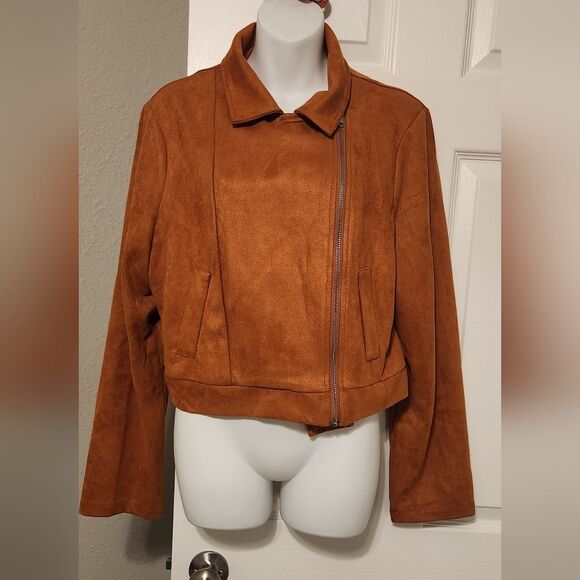 Shein jacket - Picture 2 of 9